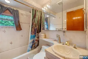 347 Mansfield Ave, Secaucus, NJ 07094 - Photo 29
