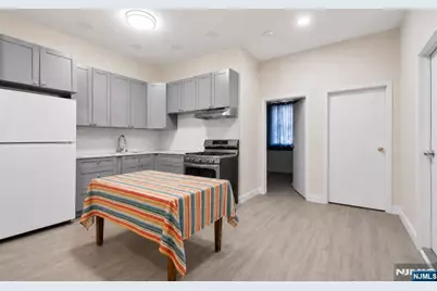 9123 Newkirk Avenue, North Bergen, NJ 07047 - Photo 33