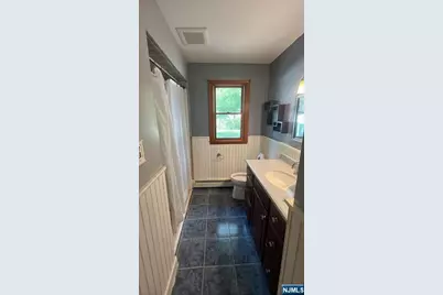 74 Roosevelt Street, Pequannock Township, NJ 07440 - Photo 11