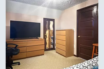189 Martha Avenue, Elmwood Park, NJ 07407 - Photo 11