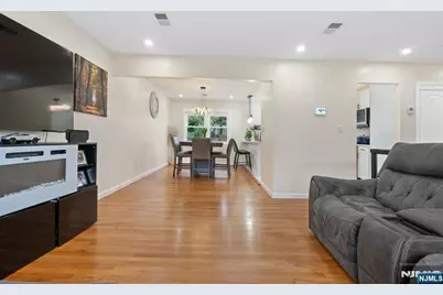 1576 Julian Terrace, Union Township, NJ 07083 - Photo 5