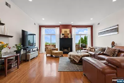 9121 Newkirk Avenue, North Bergen, NJ 07047 - Photo 37