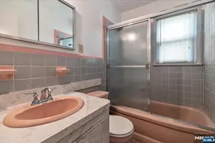 681 Schaefer Ave, Oradell, NJ 07649 - Photo 13