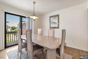 125 Roosevelt Pl, Palisades Park, NJ 07650 - Photo 9