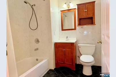135 38th Street 701 #701, Union City, NJ 07087 - Photo 15