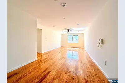 135 38th Street 701 #701, Union City, NJ 07087 - Photo 9