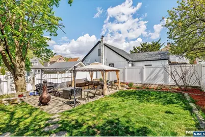 567 Fern Avenue, Lyndhurst Township, NJ 07071 - Photo 23