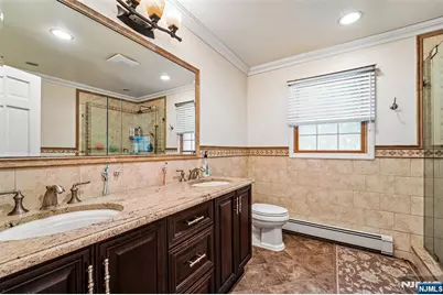 105 Deerhorn Court, Upper Saddle River, NJ 07458 - Photo 25