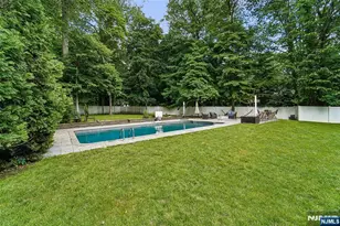 105 Deerhorn Ct, Upper Saddle River, NJ 07458 - Photo 35