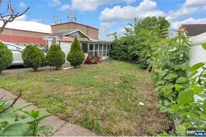 152 Schuyler Avenue, North Arlington, NJ 07031 - Photo 27