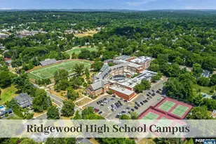 208 N Walnut St, Ridgewood, NJ 07450 - Photo 45
