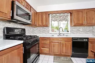 290 Hamilton Pl 4, Hackensack, NJ 07601 - Photo 11