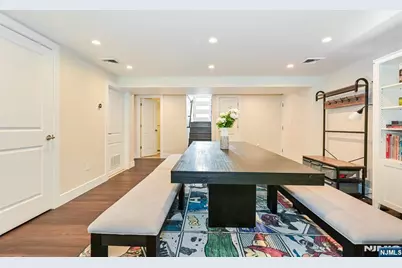 655 Floyd Street, Englewood Cliffs, NJ 07632 - Photo 17