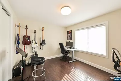 655 Floyd Street, Englewood Cliffs, NJ 07632 - Photo 15
