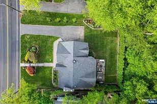 655 Floyd St, Englewood Cliffs, NJ 07632 - Photo 33