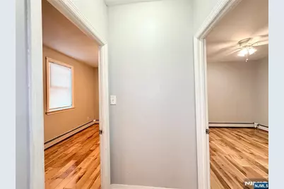 224 Macarthur Avenue B (Left Side #B (Left Side, Garfield, NJ 07026 - Photo 11