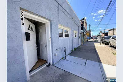 224 Macarthur Avenue B (Left Side #B (Left Side, Garfield, NJ 07026 - Photo 17