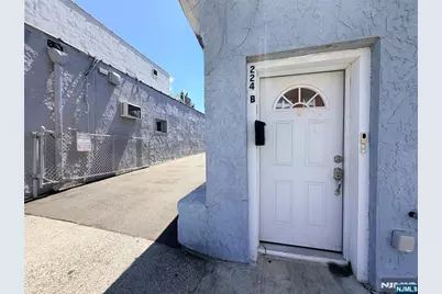 224 Macarthur Avenue B (Left Side #B (Left Side, Garfield, NJ 07026 - Photo 21