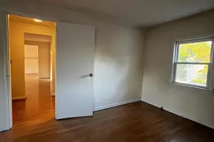 165 Woods Ave 2nd Fl, Bergenfield, NJ 07621 - Photo 21