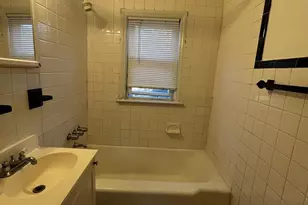 165 Woods Ave 2nd Fl, Bergenfield, NJ 07621 - Photo 23