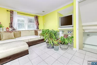37 Cedar Drive, Rochelle Park Township, NJ 07662 - Photo 11