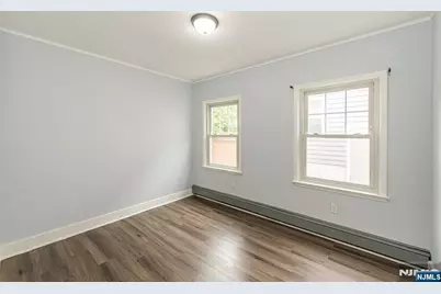 10 Walnut Parkway, Montclair, NJ 07042 - Photo 15