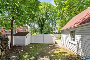740 River Rd, Teaneck Township, NJ 07666 - Photo 25