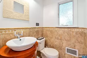 740 River Rd, Teaneck Township, NJ 07666 - Photo 15