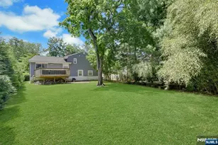 19 Thames Blvd, Bergenfield, NJ 07621 - Photo 5
