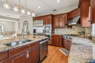 28 George St, Saddle Brook Township, NJ 07663 - Photo 11