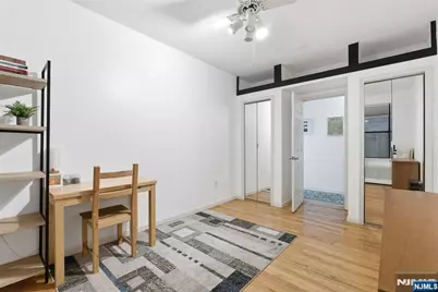 883 E Boulevard 1F #1F, Weehawken, NJ 07086 - Photo 11