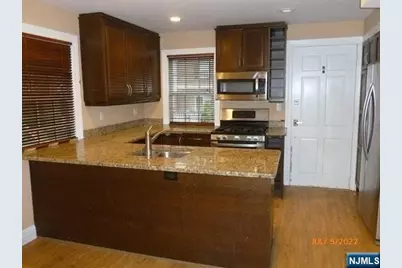 5 Aberdeen Place, Fair Lawn, NJ 07410 - Photo 3