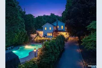 16 Pascack Road, Woodcliff Lake, NJ 07677 - Photo 39