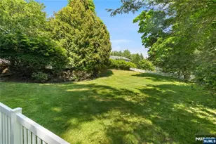 16 Pascack Rd, Woodcliff Lake, NJ 07677 - Photo 37