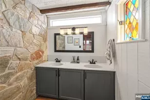 16 Pascack Rd, Woodcliff Lake, NJ 07677 - Photo 23