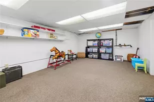 16 Pascack Rd, Woodcliff Lake, NJ 07677 - Photo 33
