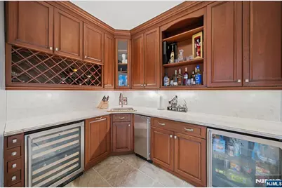 184 Donny Brook Drive, Allendale, NJ 07401 - Photo 13