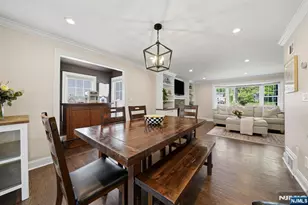 35 Stuart St, Waldwick, NJ 07463 - Photo 9