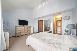 101 State Rt 5 302, Edgewater, NJ 07020 - Photo 17