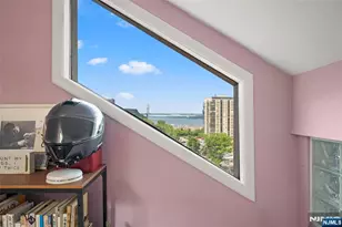 101 State Rt 5 302, Edgewater, NJ 07020 - Photo 23