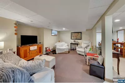 18 Ilford Avenue, North Arlington, NJ 07031 - Photo 21
