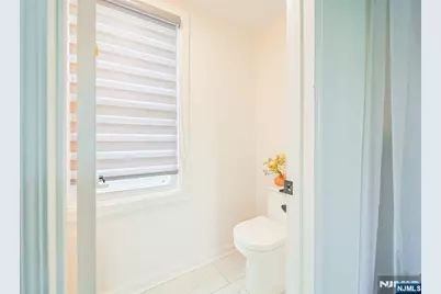 24-09 Raphael Street, Fair Lawn, NJ 07410 - Photo 9