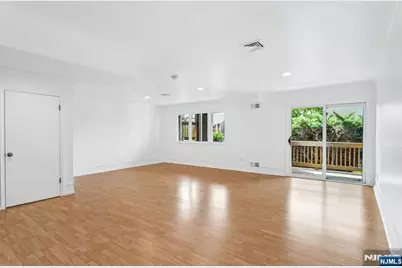 304 Heights Drive 3 #3, Haledon, NJ 07508 - Photo 13