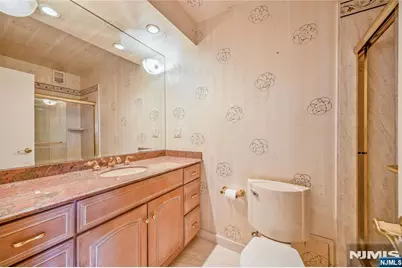 280 Prospect Avenue 11 E #11 E, Hackensack, NJ 07601 - Photo 19