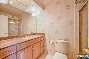 280 Prospect Ave 11 E, Hackensack, NJ 07601 - Photo 19