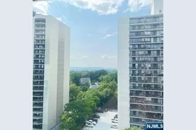 280 Prospect Avenue 11 E #11 E, Hackensack, NJ 07601 - Photo 9