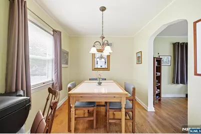 32 Lerome Place, Teaneck Township, NJ 07666 - Photo 13