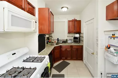 6 May Street, Wallington, NJ 07057 - Photo 3