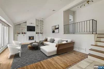 32 Brantwood Place, Clifton, NJ 07013 - Photo 3