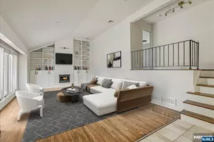 32 Brantwood Pl, Clifton, NJ 07013 - Photo 3